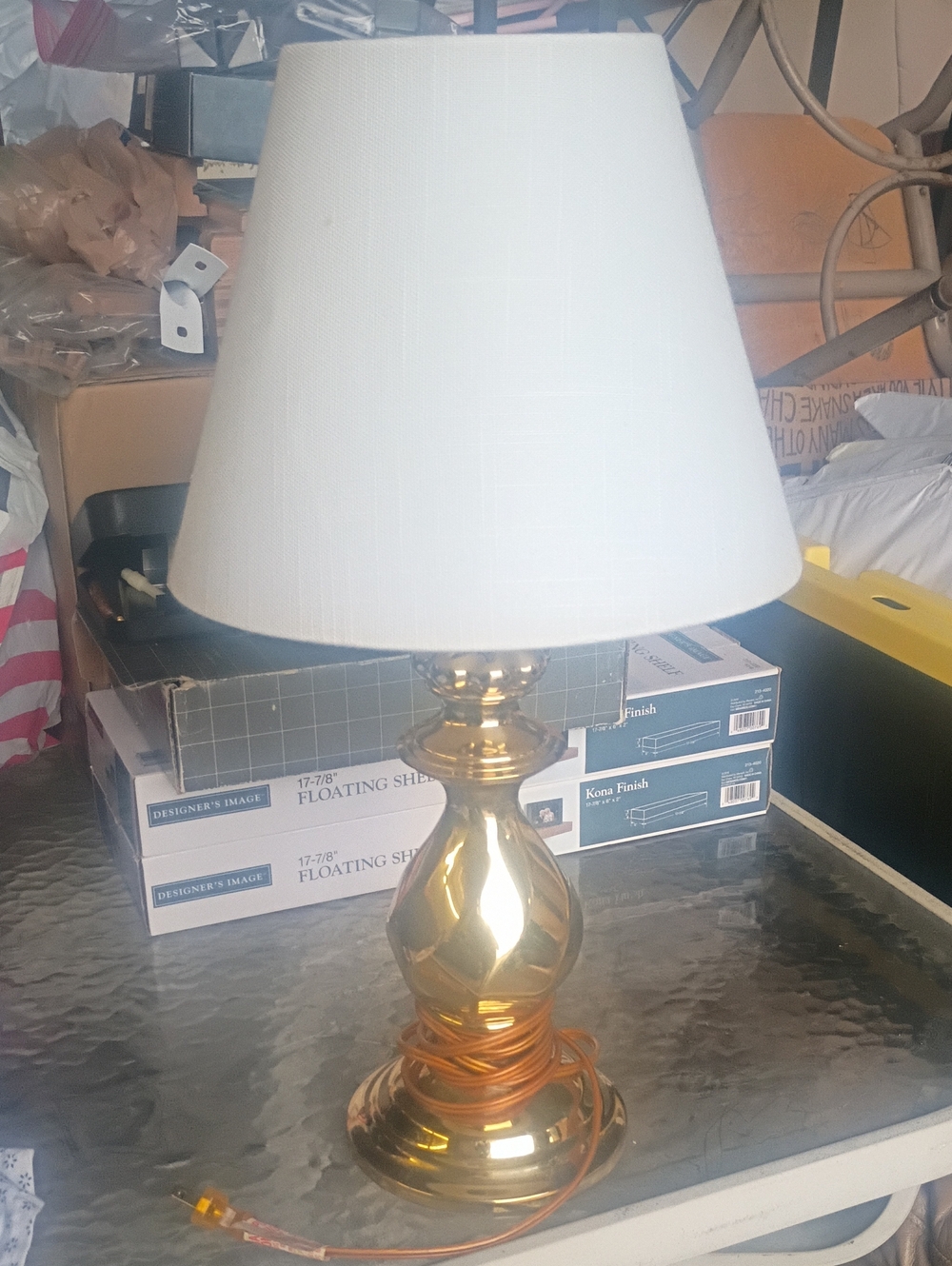 Gold Table Lamp with White Shade - Elegant Home Accent